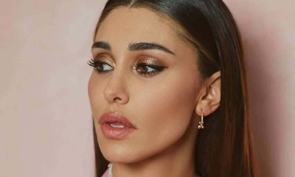 Belen Rodriguez nuovo taglio capelli