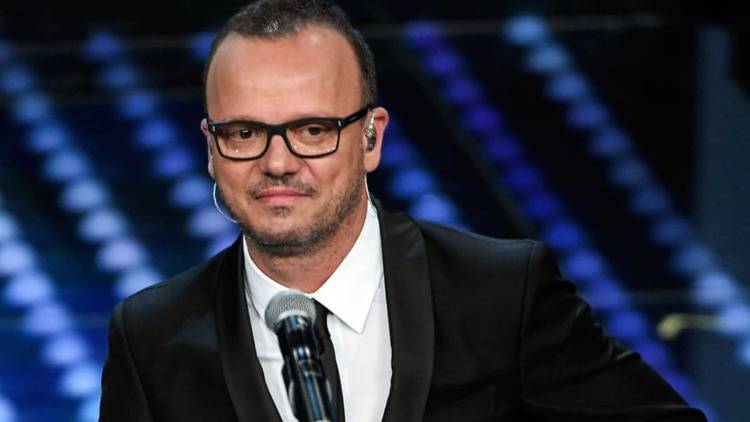 Gigi D'Alessio (La Nostra Tv)