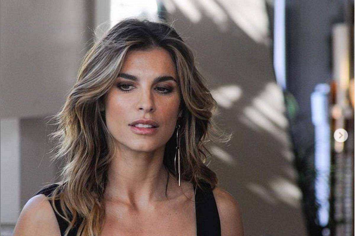 Elisabetta Canalis: sensuale dopo il cambio del look