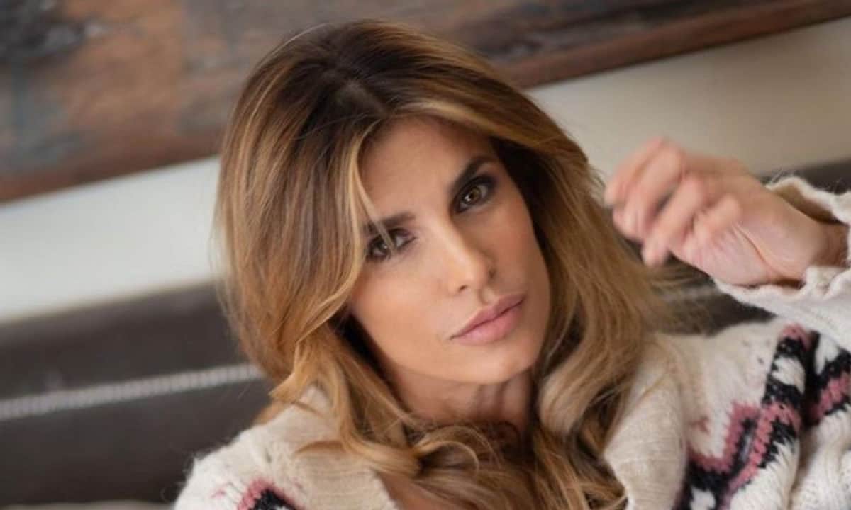 Elisabetta Canalis spot acqua