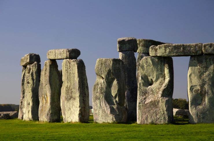 Stonehenge, il mistero si infittisce: la scoperta