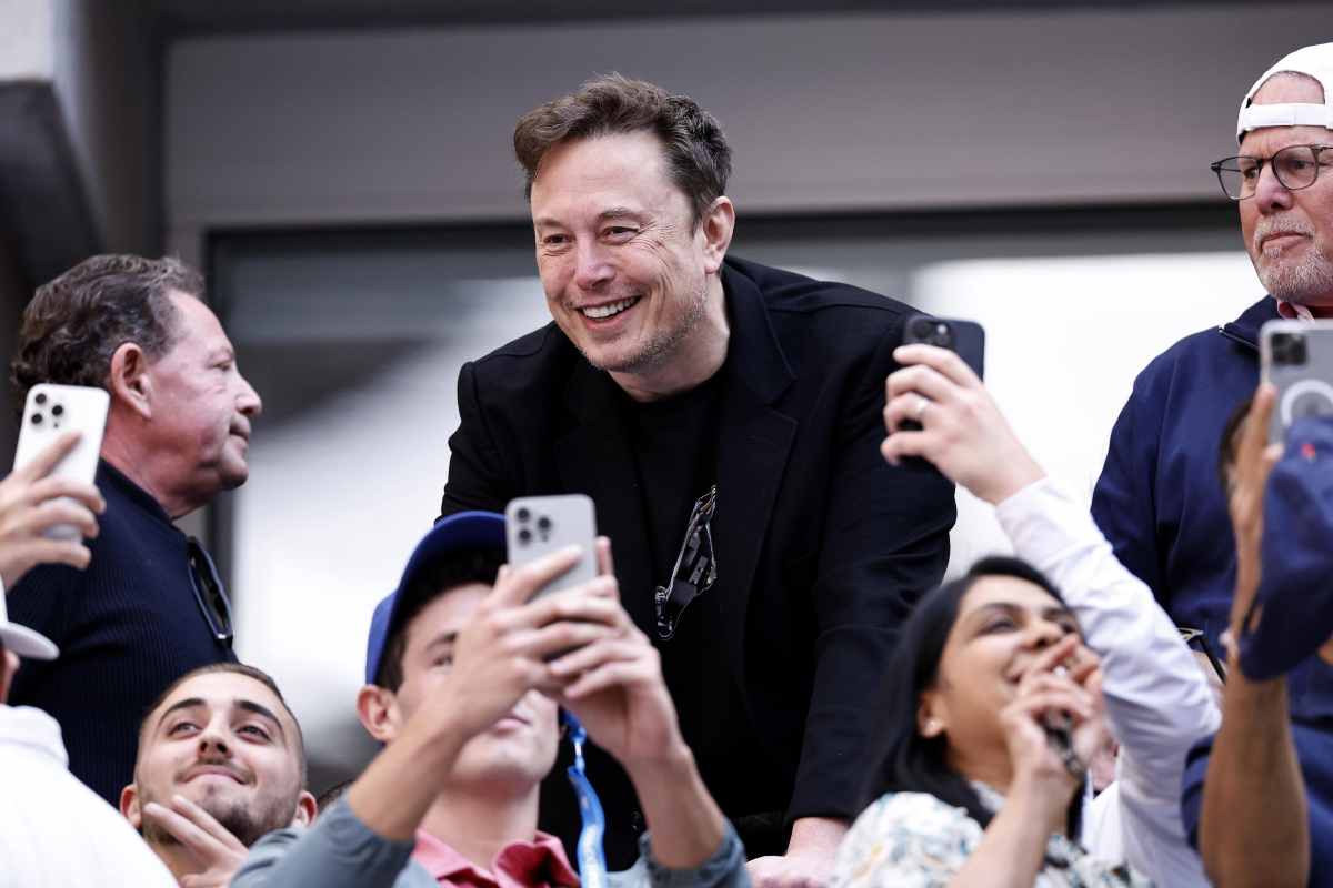 Elon Musk missioni Marte due anni